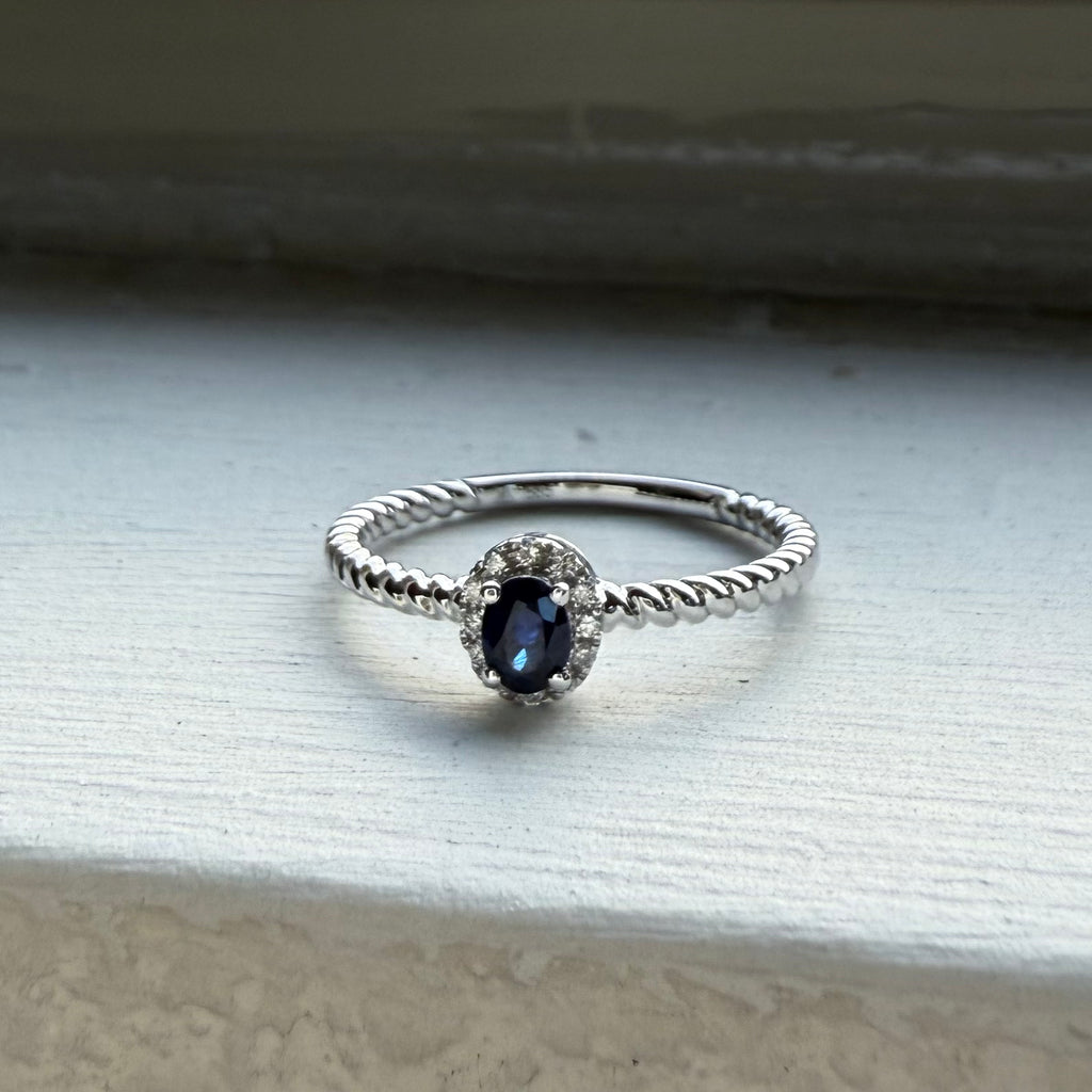 Luna Bleu Ring
