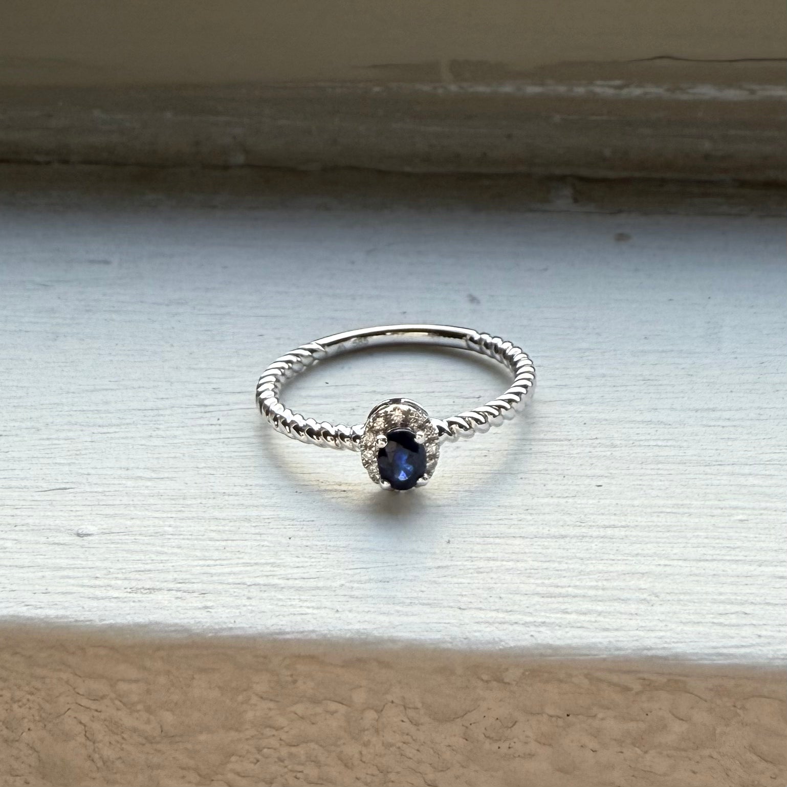 Luna Bleu Ring